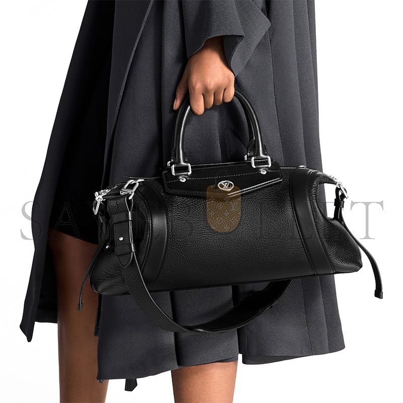 LOUIS VUITTON LV BIKER MM M14700 (38*15*15cm) LOUIS VUITTON LV BIKER MM M14700 (38*15*15cm)